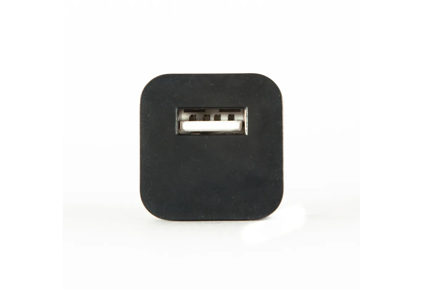 Зарядний пристрій Vinga CB 03 SOLO Black 5V 1A (LPA0030BK)