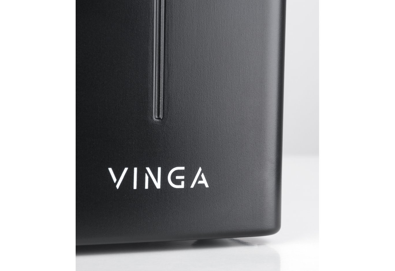 Пристрій безперебійного живлення Vinga LED 600VA metal case (VPE-600M)