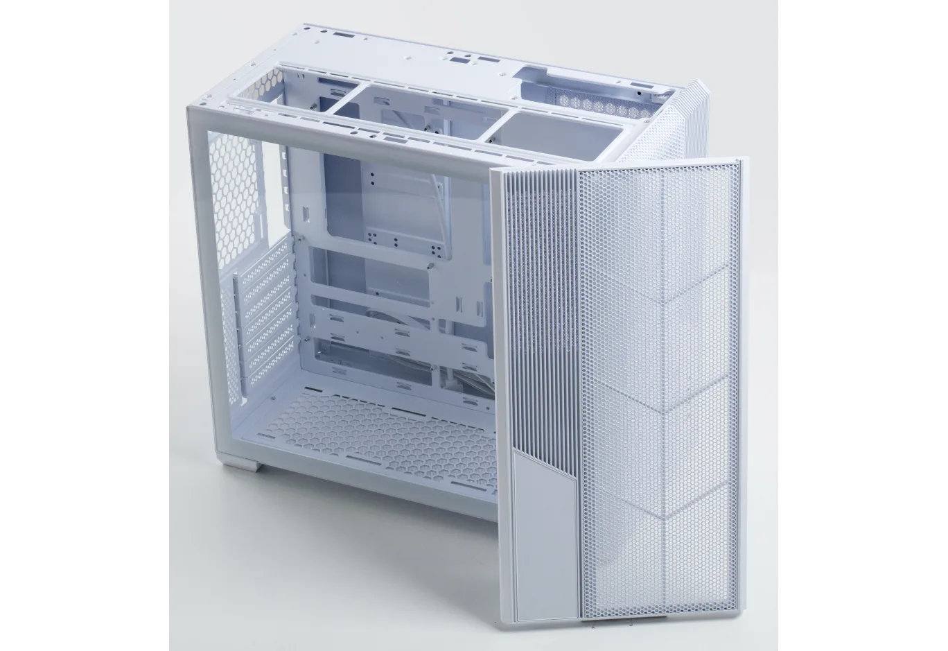 PC Case Vinga Eclipse White