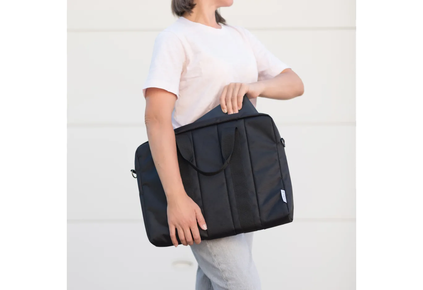 Laptop bag Vinga 16" NB126 black (NB126BK)