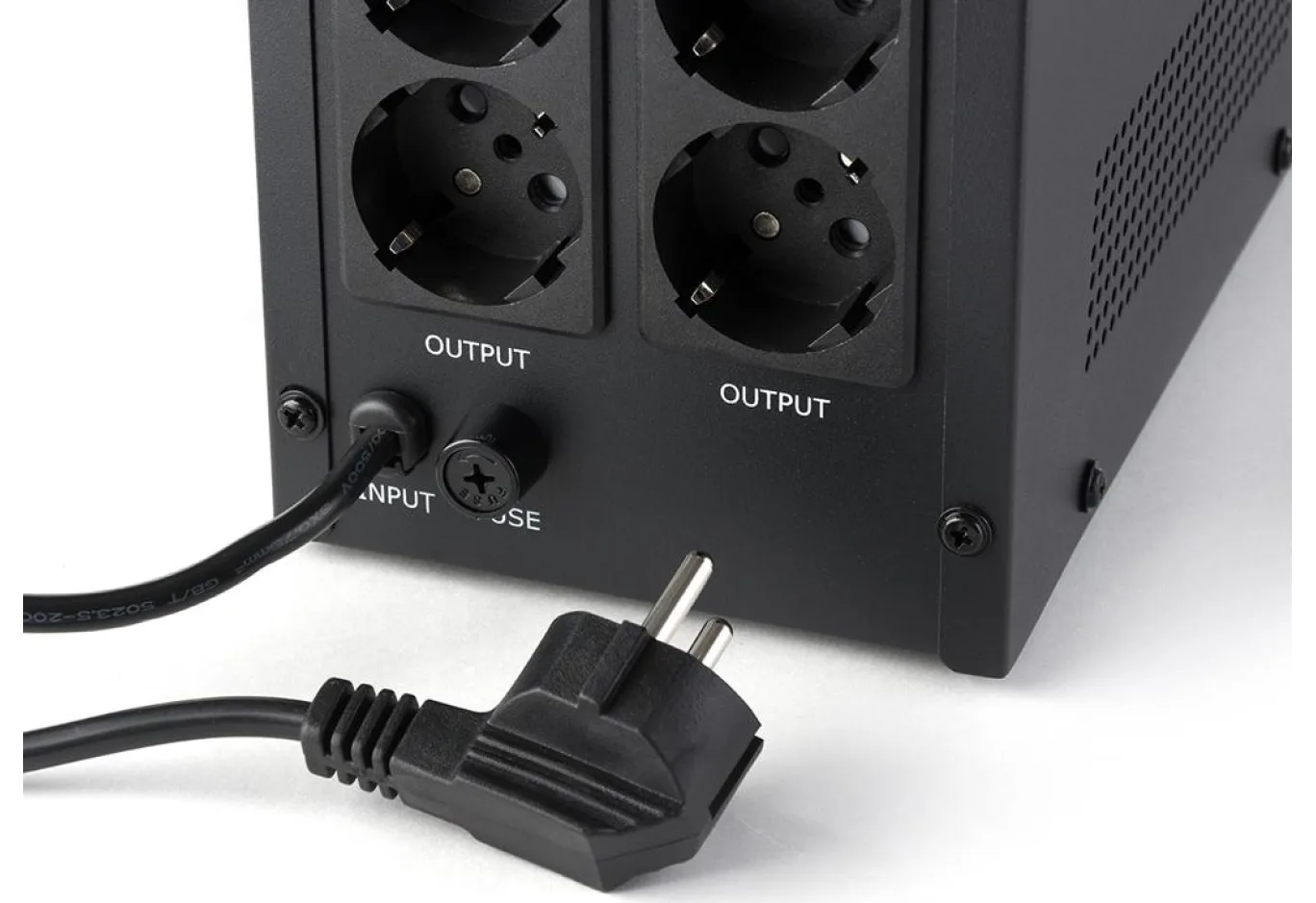 Пристрій безперебійного живлення Vinga LCD 1200VA metal case with USB (VPC-1200MU)
