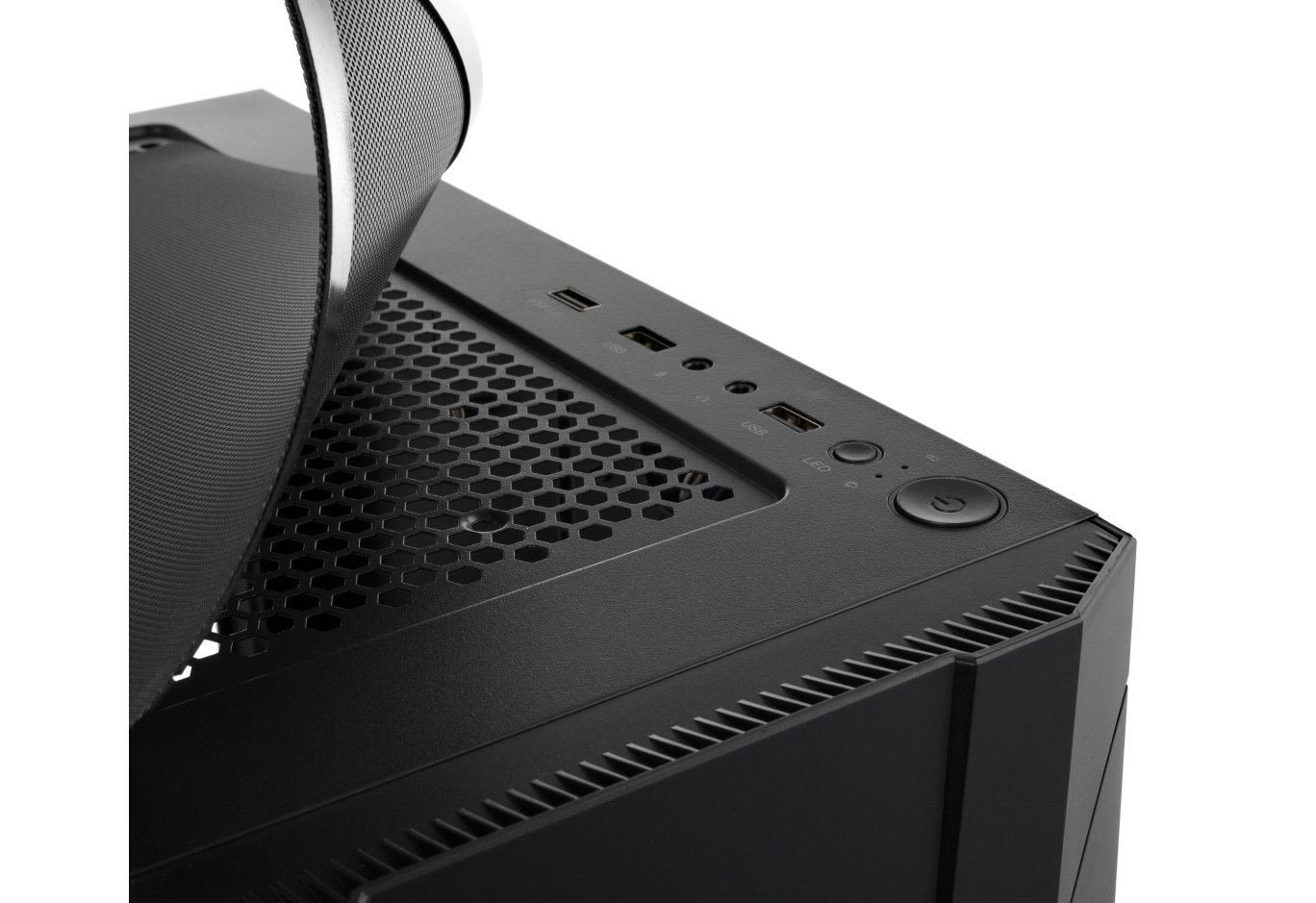 Корпус для ПК Vinga CS213B