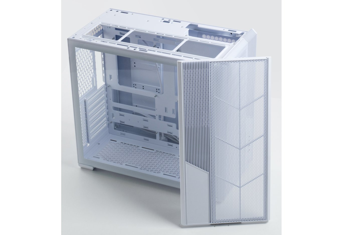 PC Case Vinga Eclipse White