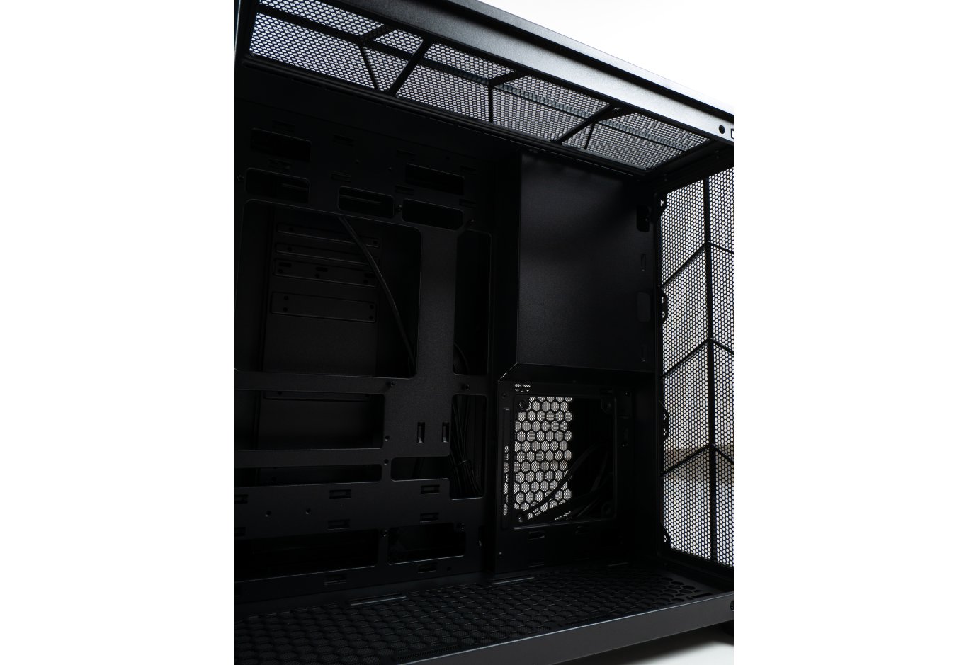 Корпус для ПК Vinga Eclipse Black