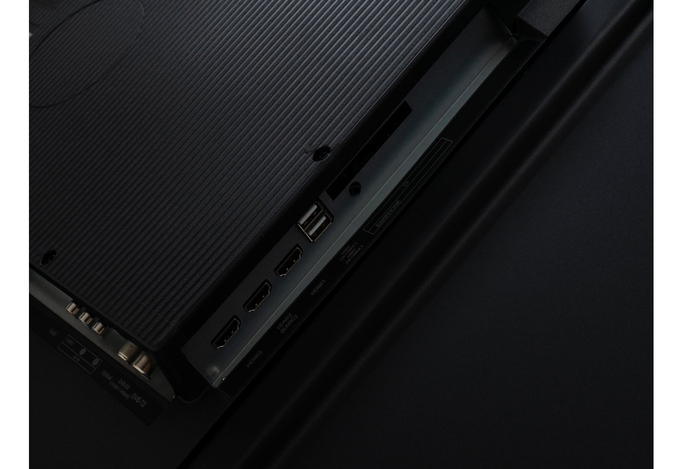 Телевізор Vinga S85UHD25QWEB