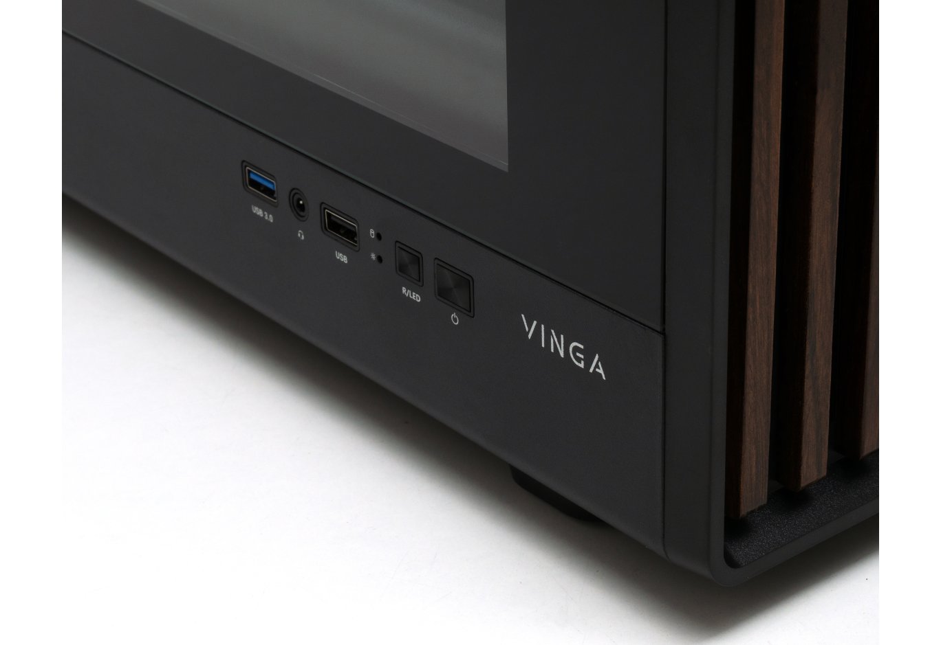 Корпус для ПК Vinga Providence