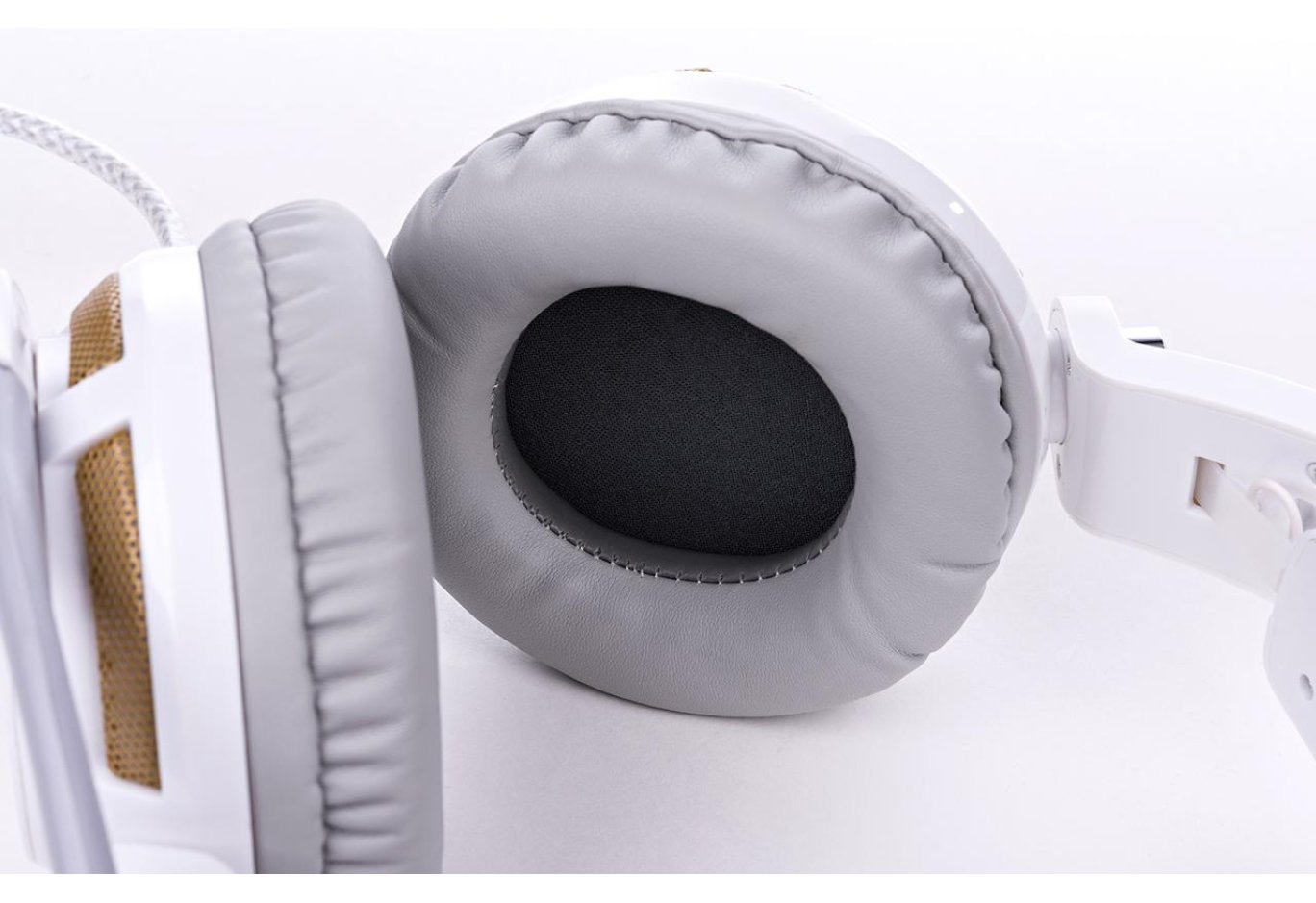 Навушники Vinga WereWolf White Gaming (WereWolf White)