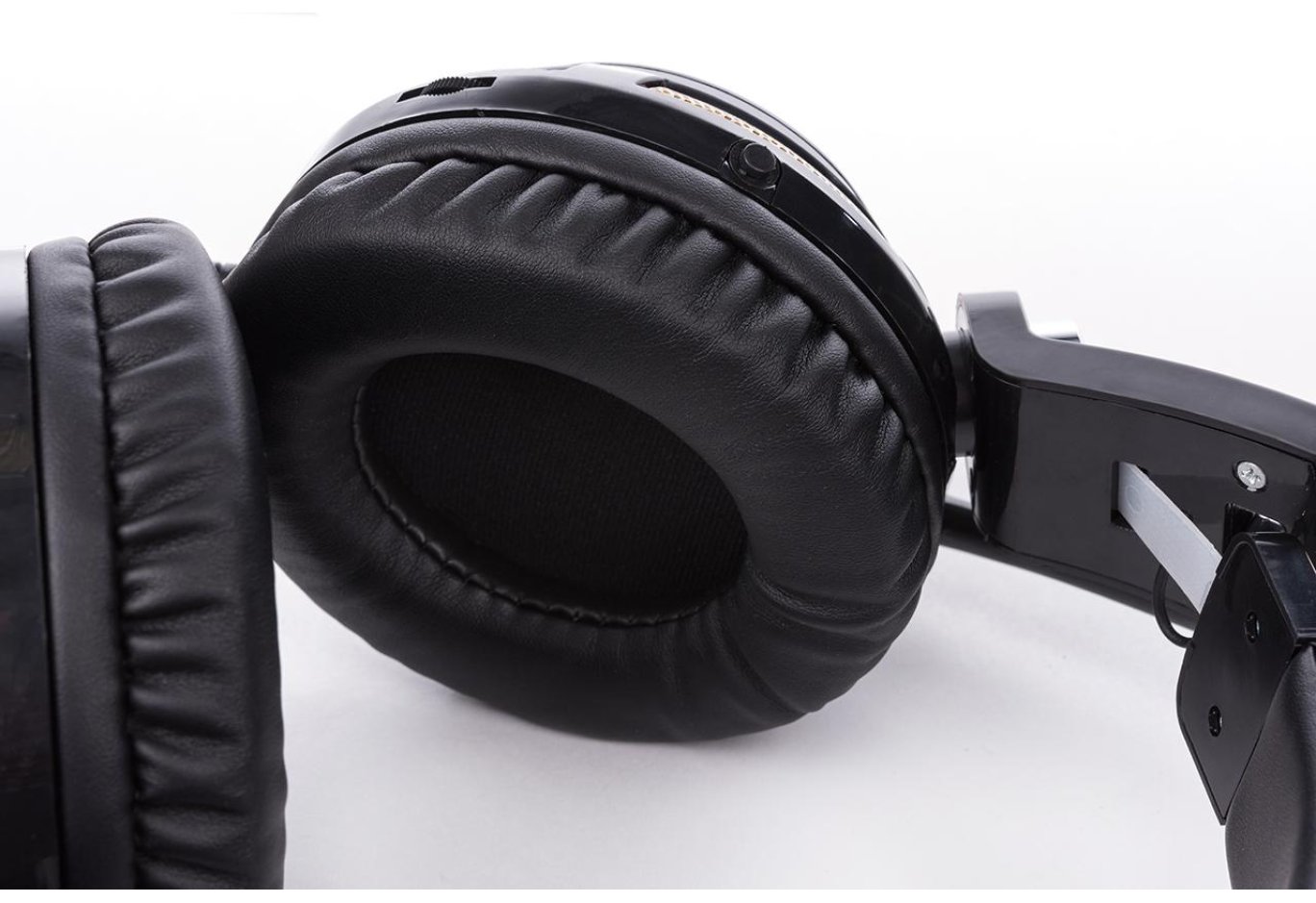 Навушники Vinga WereWolf Black Gaming (WereWolf Black)